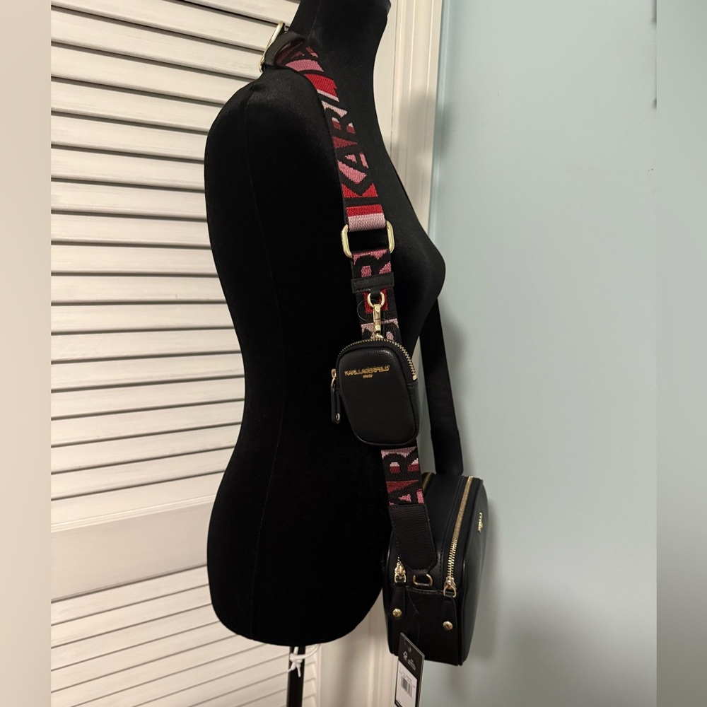 Karl Lagerfeld NWT Black Crossbody with Beautiful Strap and Attached coin purse! - Picture 3 of 9
